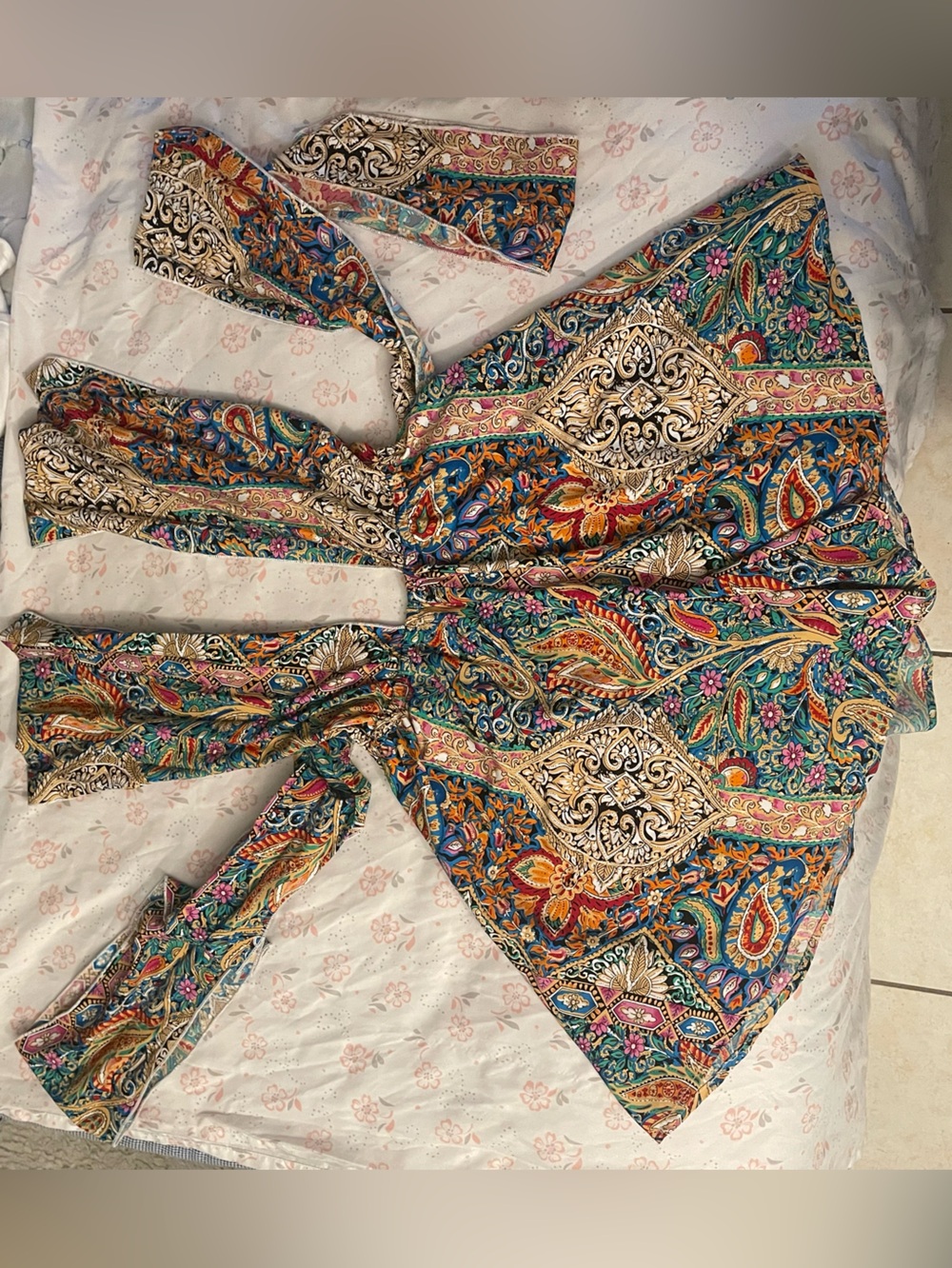 SHEIN Multicolor Paisley Print Mini Shorts Dress with Adjustable Tie.